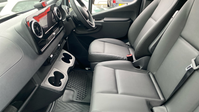 Mercedes-Benz Sprinter 315Cdi L3 Diesel Rwd 3.5t H2 Pro Van 9G-Tronic